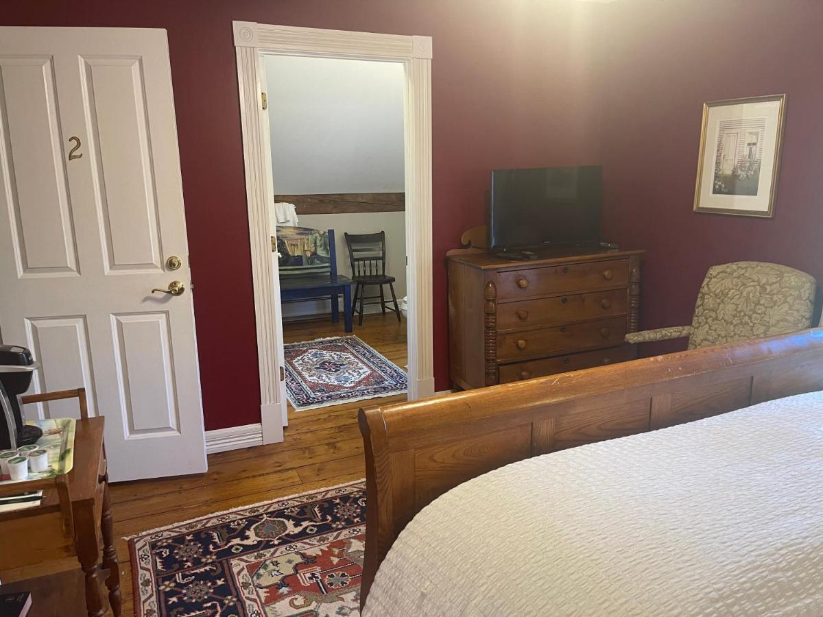Dodds Brick House Bed & Breakfast North Hero Exterior photo